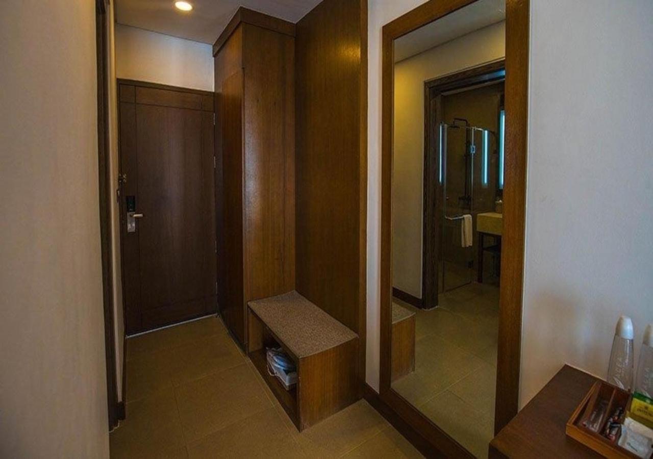 Acea Subic Beach Resort ภายนอก รูปภาพ